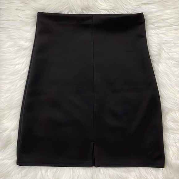 Formal skirt & shirt combo ✌🏻 - Picture 4 of 8